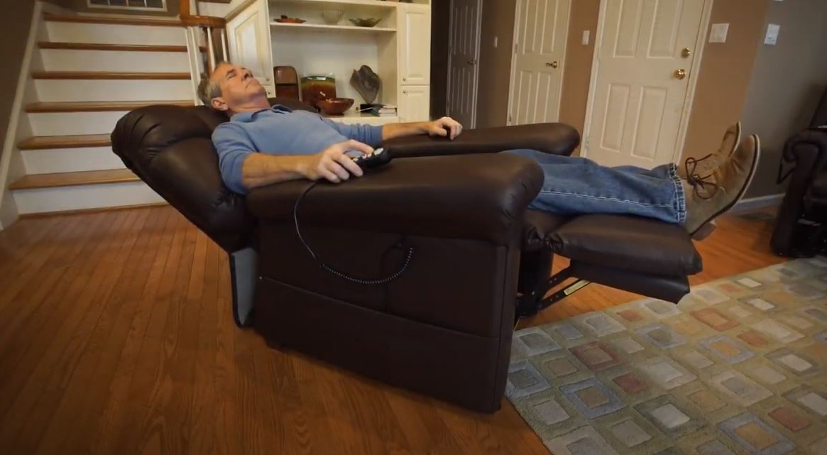 What is The Best Lift Chair For Sleeping? Mobility Scooters Blog
