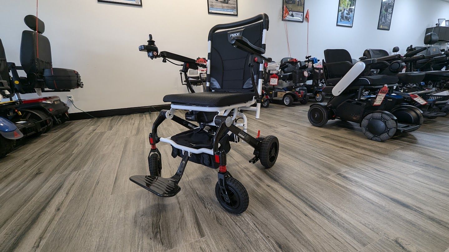 Open Box Pride Mobility Jazzy Carbon Folding Power Wheelchair