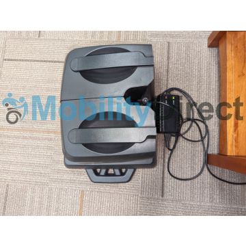 Golden Technologies Buzzaround EX (GB118/GB148) & LX (GB119/GB149) 35AH Battery Case w/ Charger Port